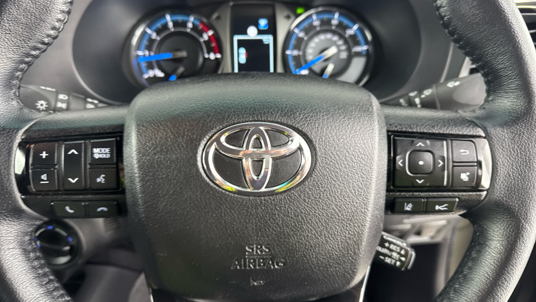 Toyota Hilux Diesel Invincible X D/Cab Pick Up 2.8 D-4D Auto